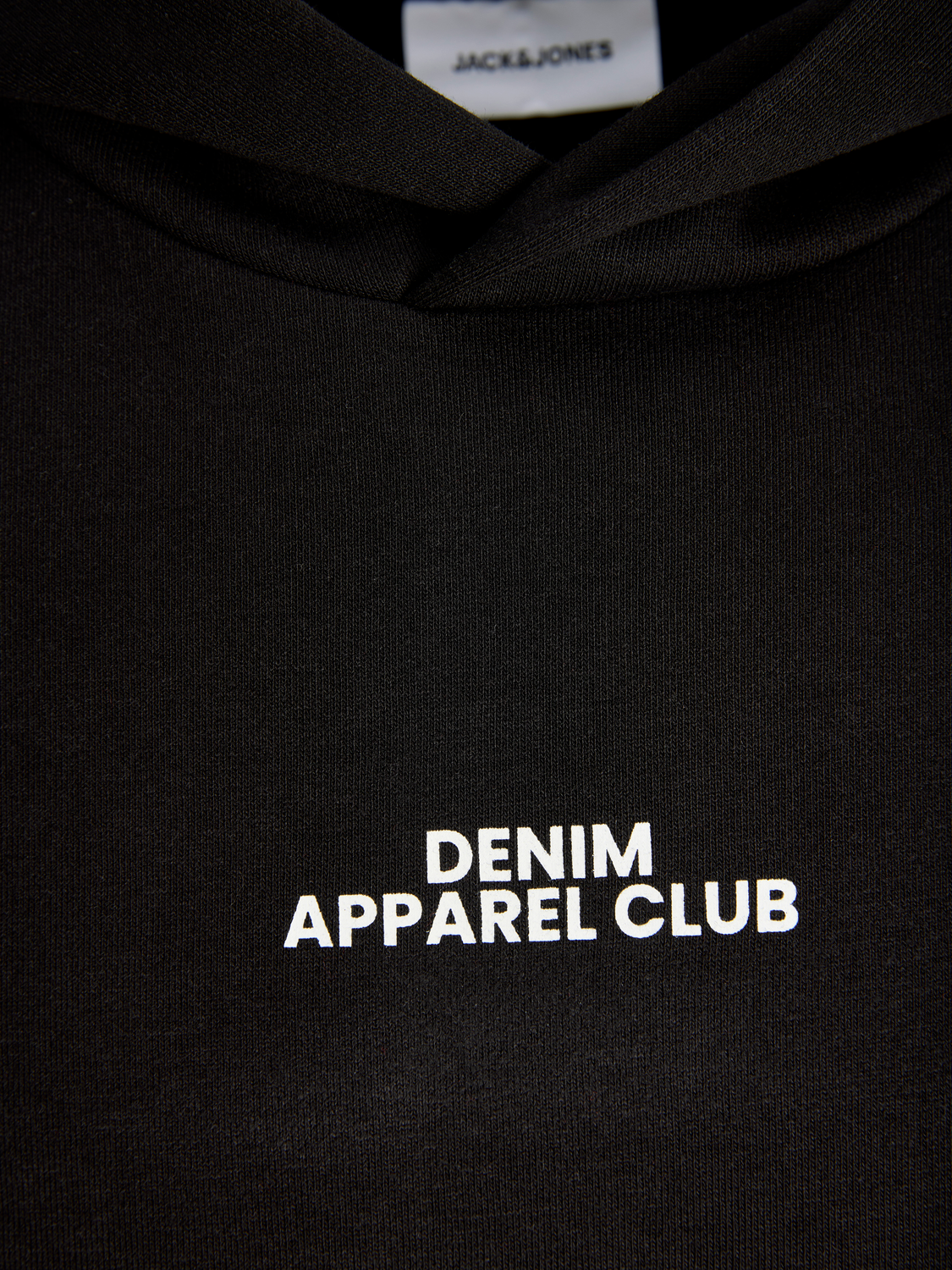 model_shot-detail
